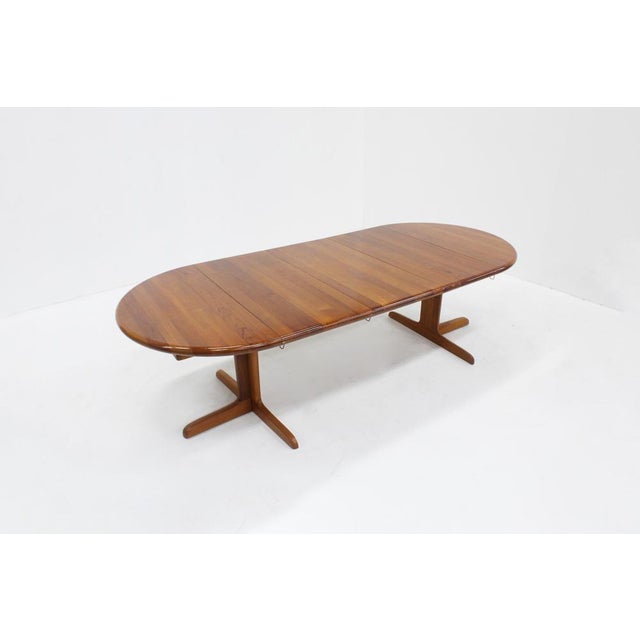 Vintage Danish Round Extendable Dining Table in Teak from Langeskov Möbelfabrik, 1960s For Sale - Image 6 of 9