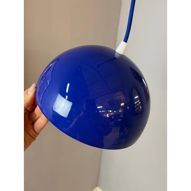 Blue Enamel Flowerpot Pendant Lamp by Verner Panton for Louis Poulsen For Sale - Image 10 of 11