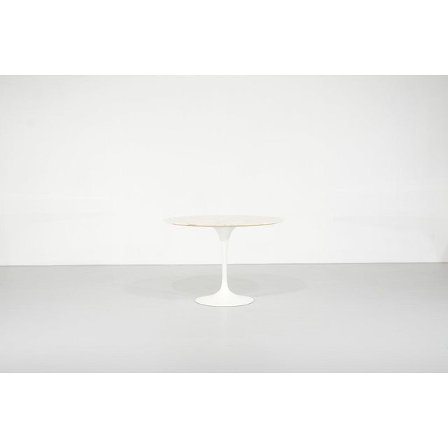 Mid-Century Modern Tulip Dining Table in Marble by Eero Saarinen for Knoll International For Sale - Image 3 of 16