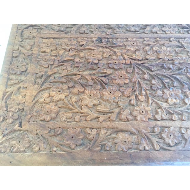 Early 20th Century Anglo Raj Hand-Carved Wooden Decorative Jewelry Box For Sale - Image 10 of 13