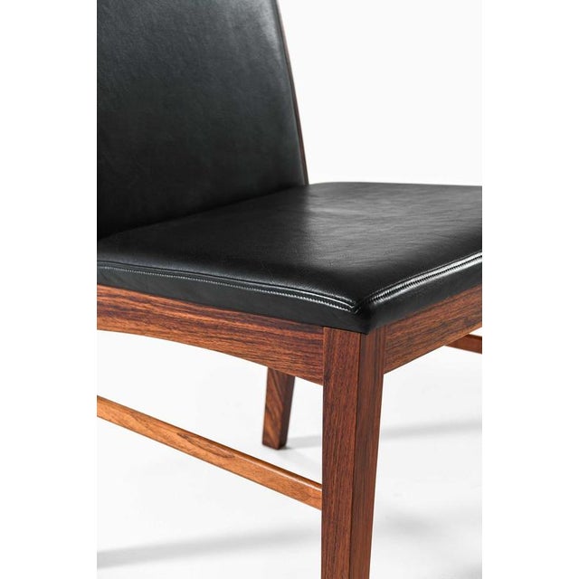 1960s Vintage Danish Dining Chairs in Rosewood and Leather from Dyrlund, 1960s, Set of 8 For Sale - Image 5 of 10