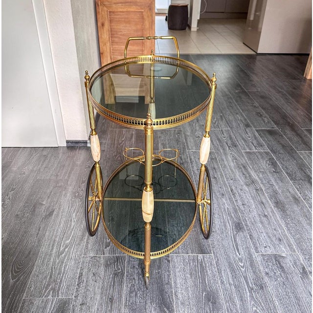 Vintage Brass and Onyx Serving Trolley with Glass, 1960 For Sale - Image 4 of 12