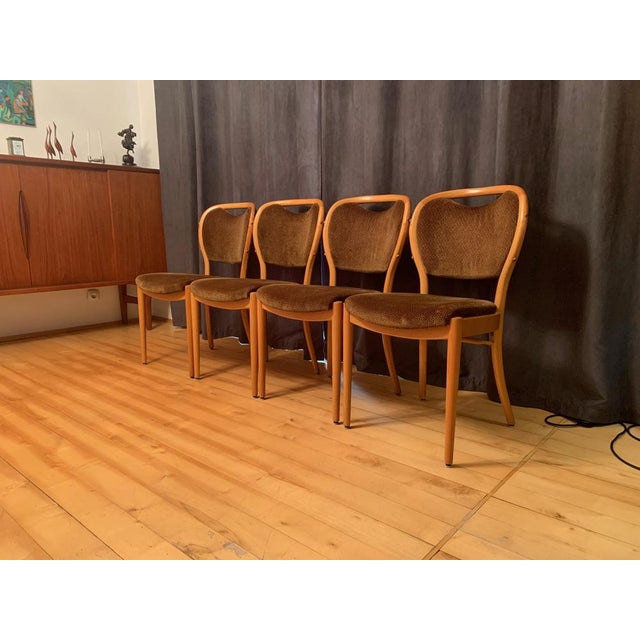 A set of four Spahn Stadtlohn chairs from the 1970s. In original and good condition. Excellent quality of beech wood and...
