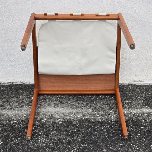 1970s Danish Mid Century Modern Teak Magazine Rack Side Table by Brdr. Furbo For Sale - Image 11 of 14