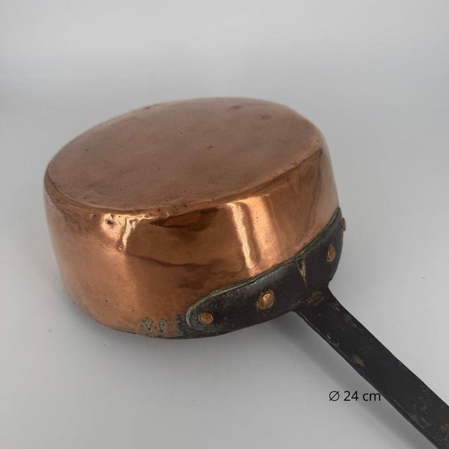 Vintage French Copper Saucepans, 1960s, Set of 5 For Sale - Image 15 of 18
