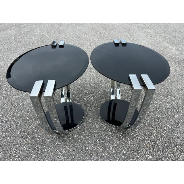 Oval Coffee Table With Glass Top and Base and Chromed Steel Supports For Sale - Image 9 of 10