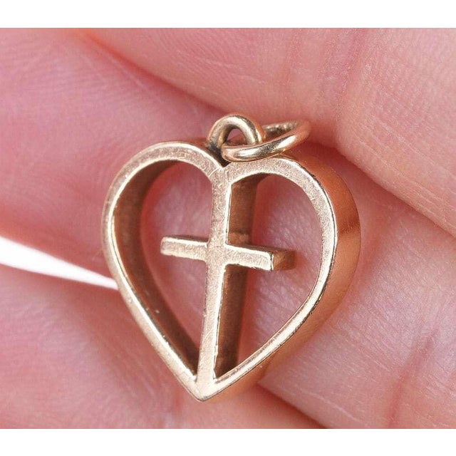 Retired James Avery 14k gold I Love Jesus Cross in Heart charm .75" tall with bail x 5/8" wide with no issues. James Avery...