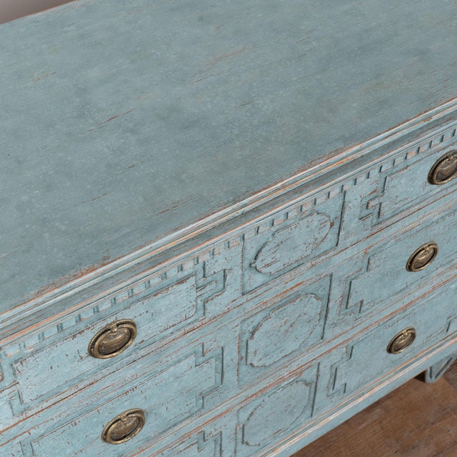 Blue 19th Century Swedish Pair of Blue Chest of Three Drawers or Nightstands For Sale - Image 8 of 17