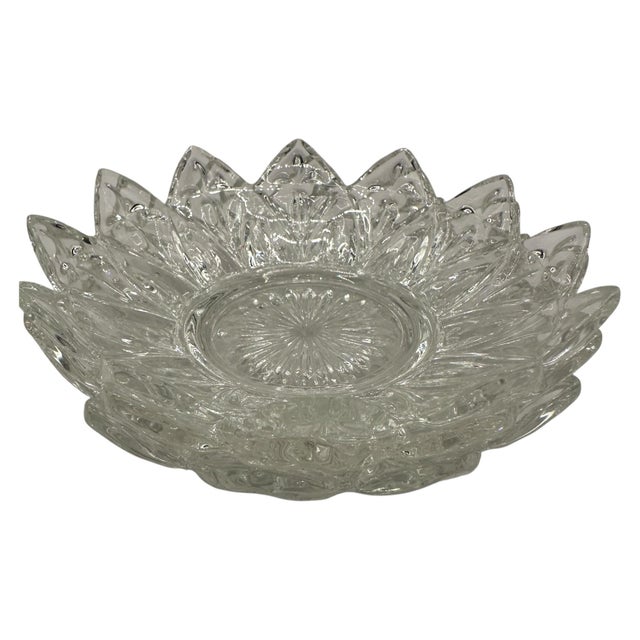 Vintage Pressed Glass Fruit Bowls in 'Petal' Pattern by Federal Glass Company - A Set of 3 For Sale - Image 9 of 12
