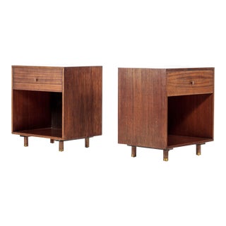 Rare Mid Century Modern End Tables in Mahogany by Harvey Probber, USA, circa 1960's - A Pair For Sale