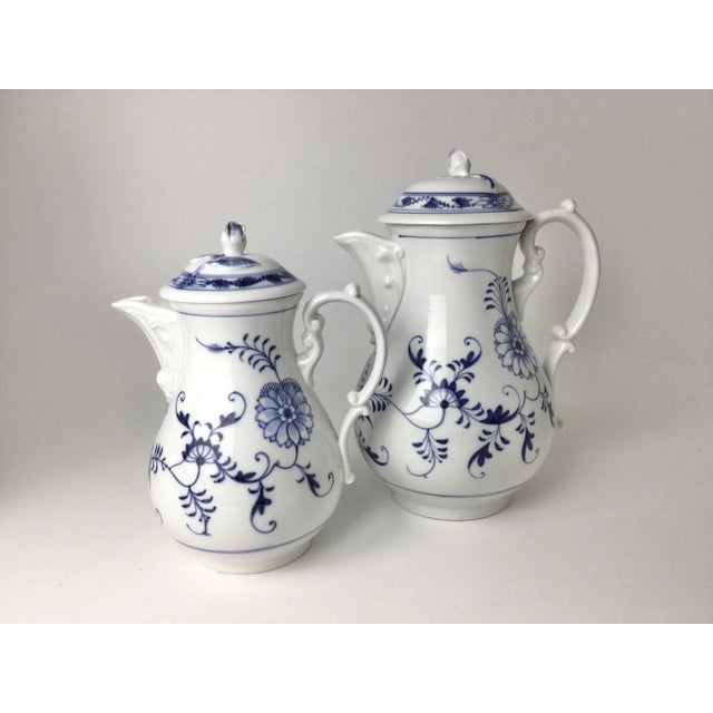 Antique Meissen Porcelain Blue Onion Coffee Pots- a Pair For Sale - Image 11 of 11