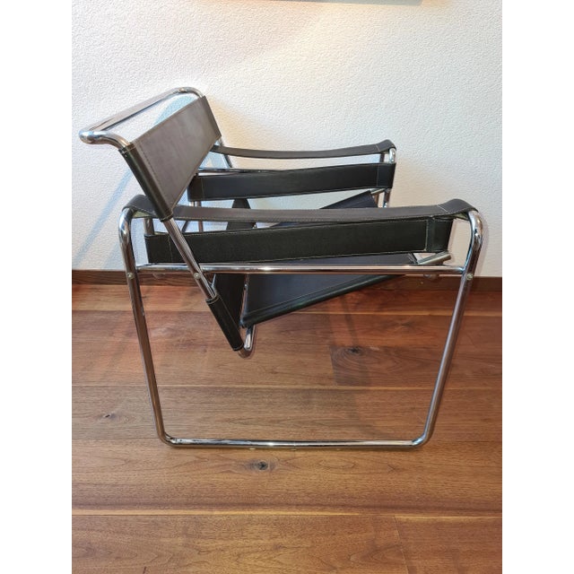 Bauhaus Wassily Club Chair by Marcel Breuer for Gavina, 1972 For Sale - Image 3 of 18