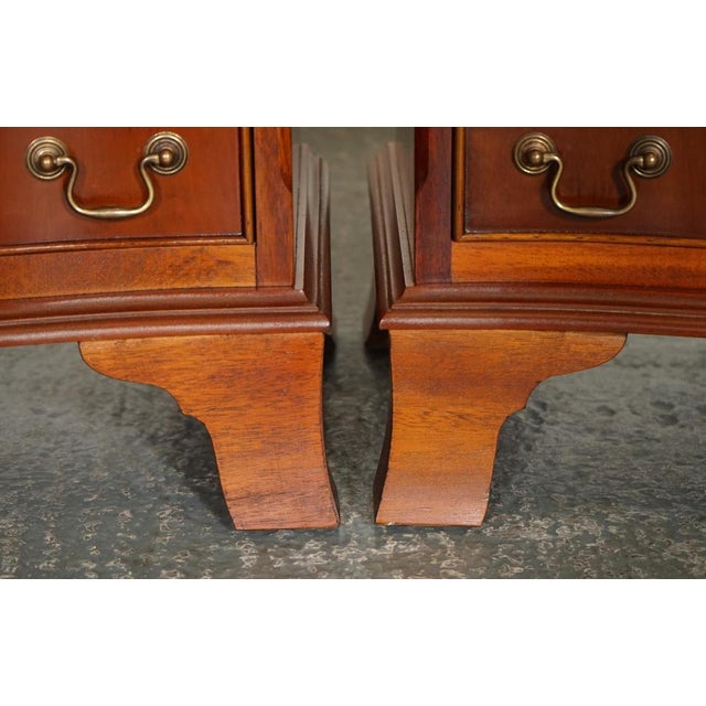 Brown Small Georgian Style Nightstands, Set of 2 For Sale - Image 8 of 11