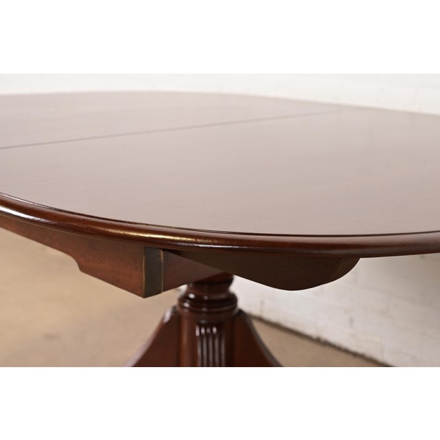 Reeder of London Antique English Regency Carved Mahogany Pedestal Extension Dining Table, Newly Restored For Sale - Image 10 of 14