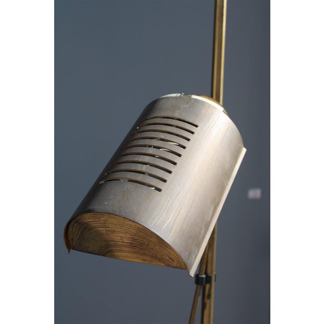 Metal Minimalist Floor Lamp in Brass, Italy, 1970s For Sale - Image 7 of 12