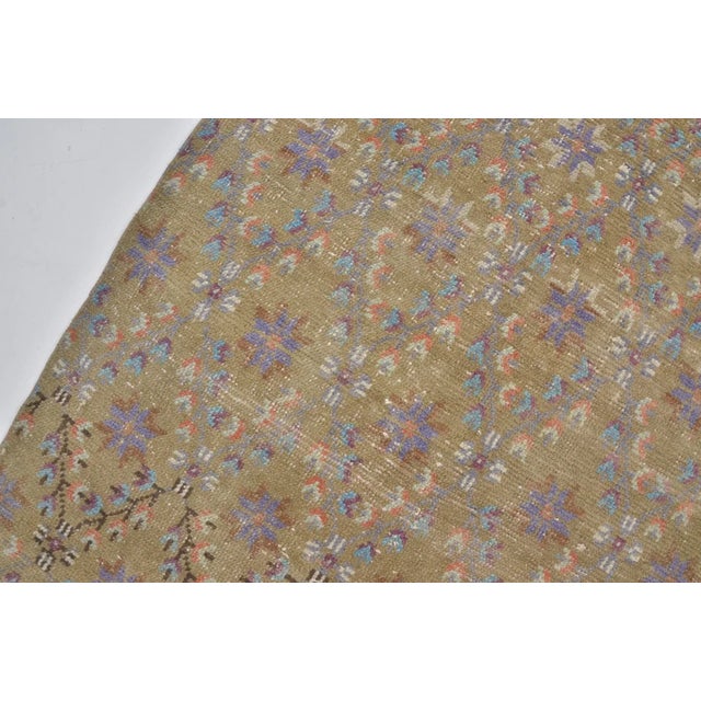 Tan 1960s Boho Chic Turkish Wool Rug For Sale - Image 8 of 10