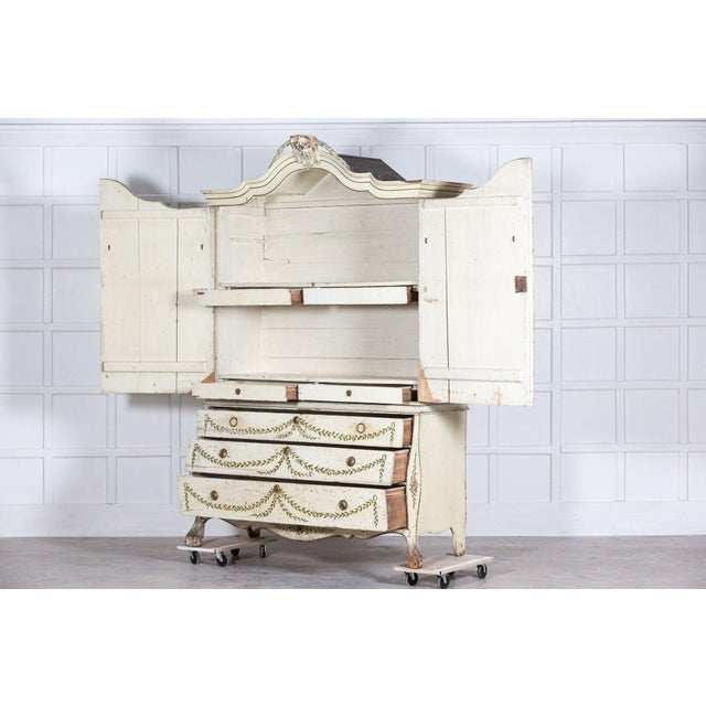 18th Century Dutch Painted Linen Press, 1750s For Sale - Image 6 of 18