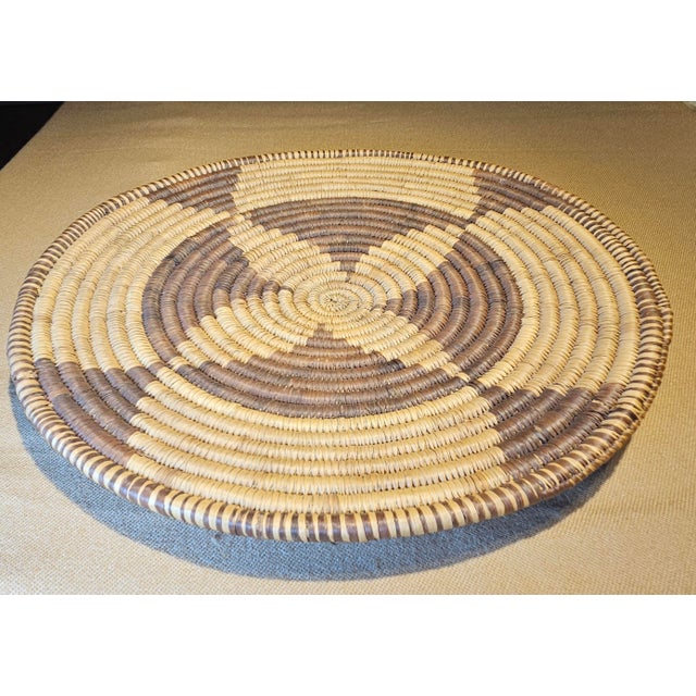 American Early 20th Century Handwoven Pima Indian Basket, in the "Four Petal" Design For Sale - Image 3 of 11