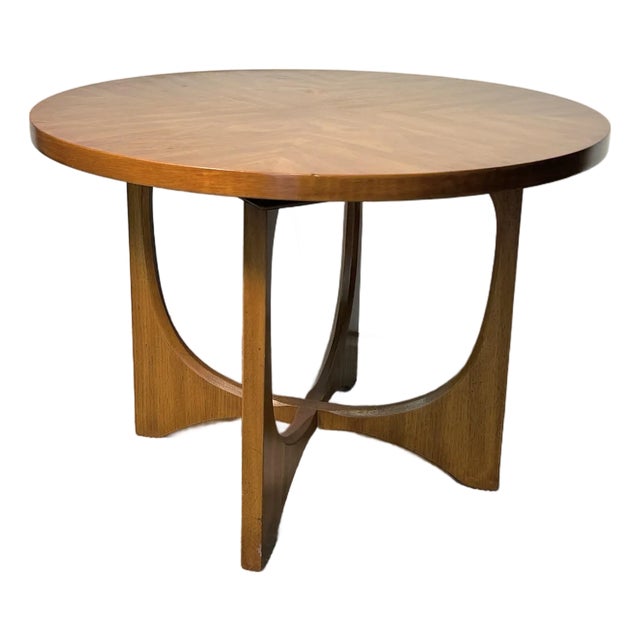1960s Attributed to Broyhill Brasilia Round Side Table For Sale