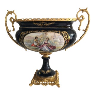 Late 19th Century Acf Victorian Romantic French Porcelain Gilt Vase For Sale