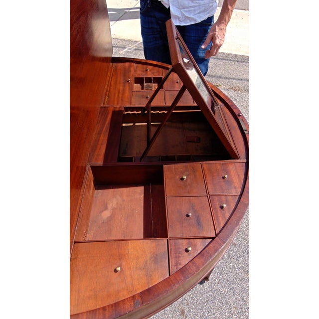 Late 18th Century 18th Century George III Hepplewhite Mahogany Dressing Table For Sale - Image 5 of 10