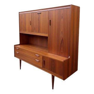 Mid-Century High Drinks Cabinet in Teak from Alfred Cox For Sale