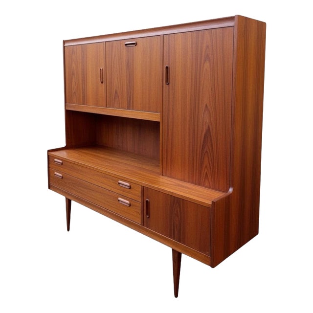 Mid-Century High Drinks Cabinet in Teak from Alfred Cox For Sale