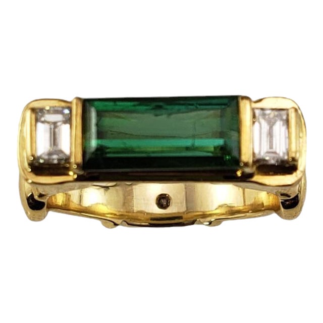 Mid 20th Century 18k Yellow Gold Green Tourmaline & Diamond Ring Size 8.25 For Sale