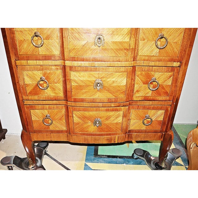 19th Century French Louis XVI Transitional Semanier Dresser For Sale In West Palm - Image 6 of 9
