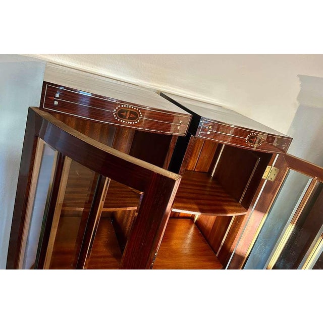 1910s Art Nouveau Pillar Display Cases, 1910, Set of 2 For Sale - Image 5 of 13