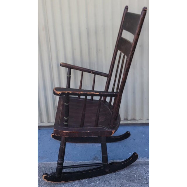 Folk Art 19thc Windsor Arrow Back Rocking Chair W/ Original Paint Decoration For Sale - Image 3 of 7