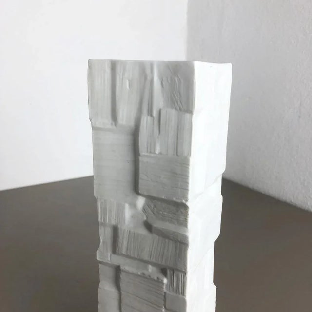 1970s German Op Art Porcelain Vase from Heinrich Keramik, Germany, 1970s For Sale - Image 5 of 13