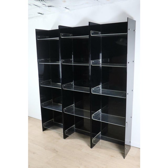 Vintage Space Age Bookcase in Black and Clear Acrylic Glass, 1970s For Sale - Image 9 of 18