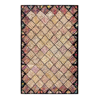1920s Ivory Diamond Folk Art Antique American Hooked Rug 5'10"x 9'3" Handknotted Wool Carpet For Sale