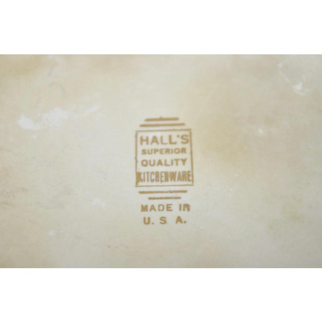 Vintage Hall's China Tavern Silhouette Medallion Traditional Casserole Dish Bowl For Sale - Image 11 of 13