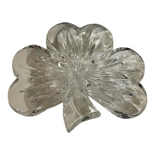 Waterford Paperweight Saint Paddy’s Day Shamrock, Clover For Sale