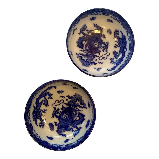 Pair of Antique Blue and White Dragon Bowls Royal Doulton, England, Oyama Pattern For Sale