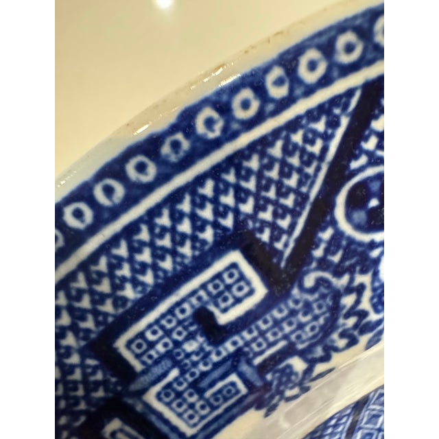 Antique Blue Willow Shallow Bowls - Set of 5 For Sale - Image 4 of 15