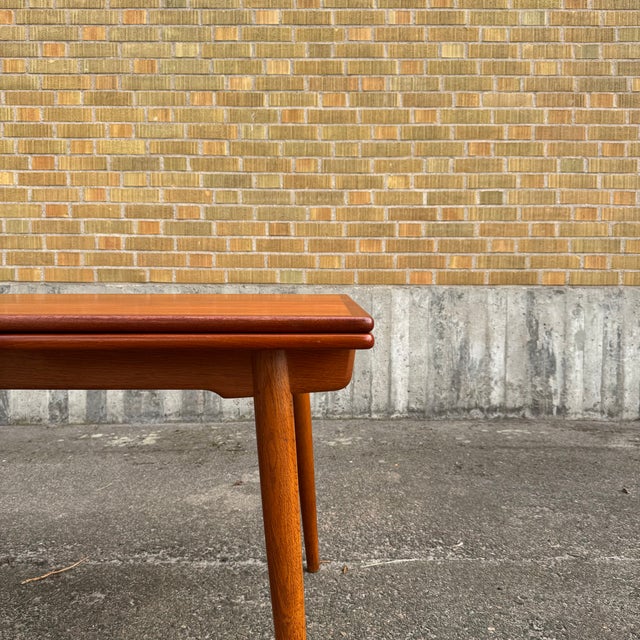 AT-312 Dining Table by Hans J. Wegner for Andres Tuck, 1950s For Sale - Image 10 of 13