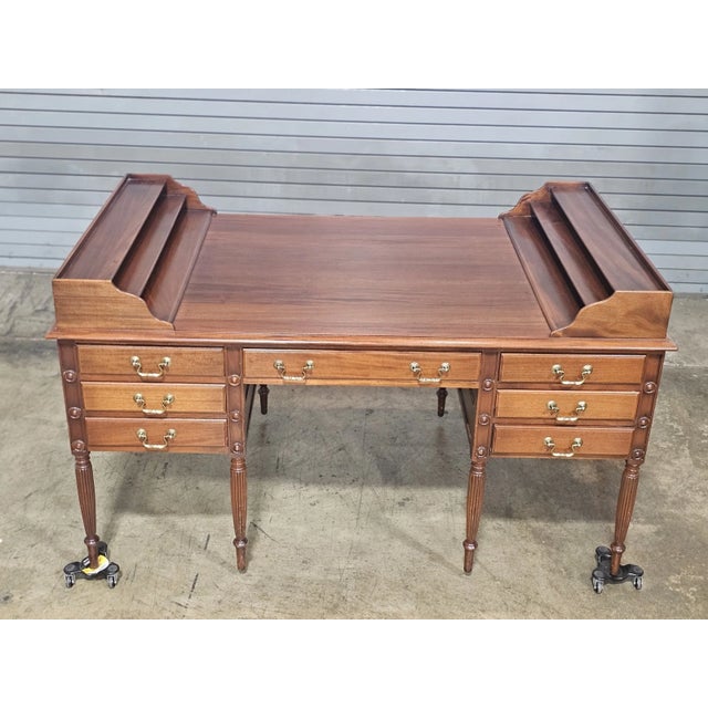 Kittinger Late 20th Century Kittinger George Washington Presidental Mahogany Partner's Desk Sheraton Style For Sale - Image 4 of 11