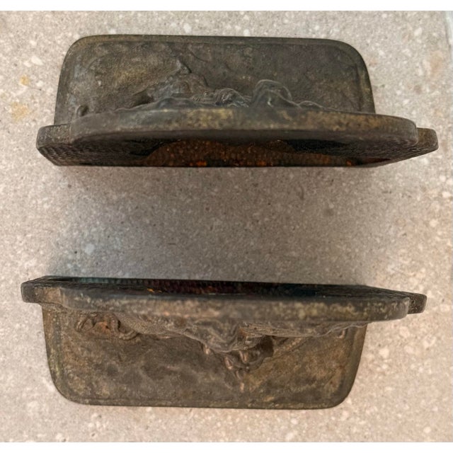 Antique 1925 Hubley #312 Cast Iron, Bronze-Clad Bookend in Bas-Relief Depicting the Legend of Saint George Slaying the Dragon For Sale - Image 10 of 12