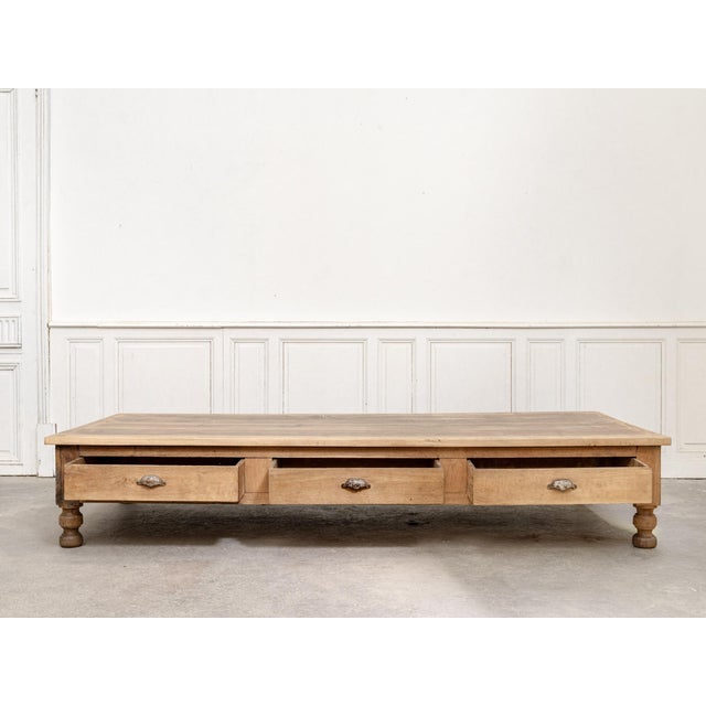 19th-Century Drapers Oak Coffee Table For Sale - Image 3 of 15