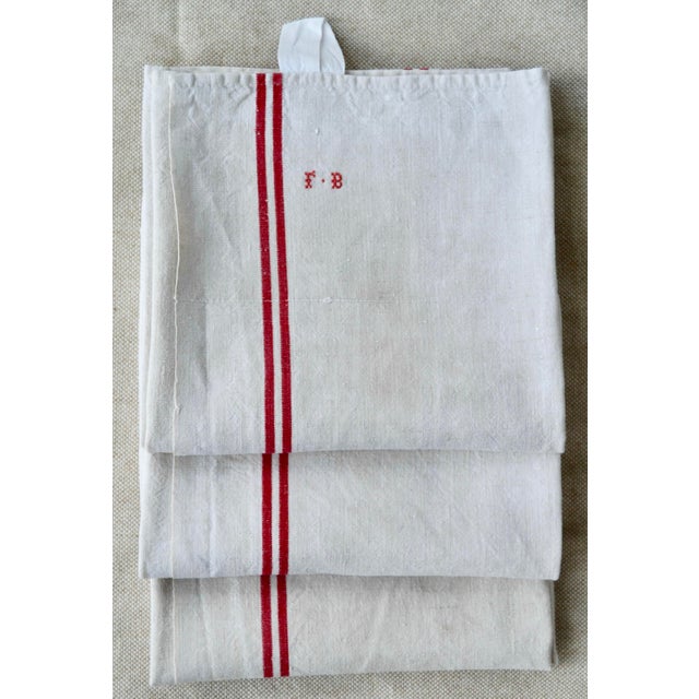French Early 1900s French Homespun Hemp Linen Red and White Hand Towels or Torchons - Set of Three - For Sale - Image 3 of 8