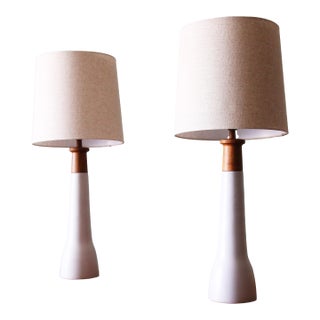 1960s Pair of Jane and Gordon Martz Table Lamps M165 Marshall Studios White Walnut For Sale