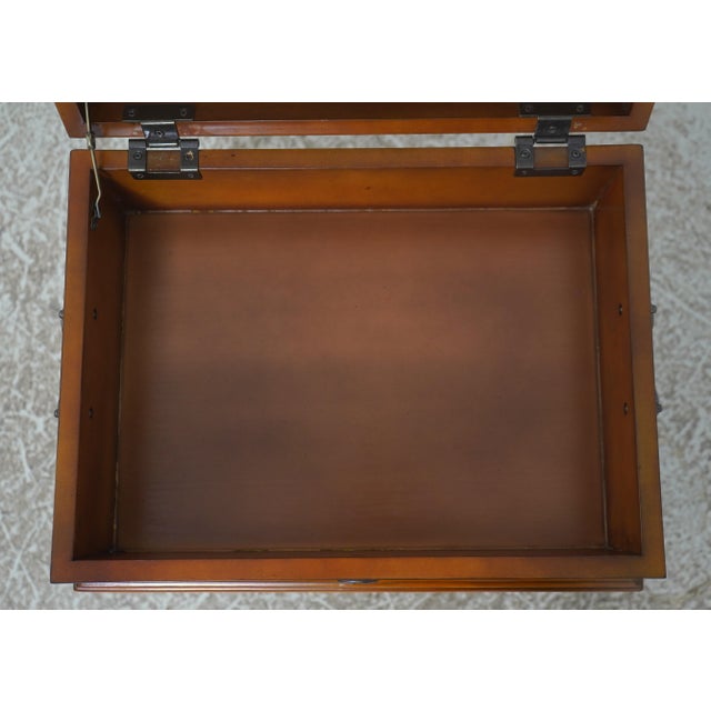 1970s Burl Wood Lidded Box on Stand For Sale - Image 5 of 16