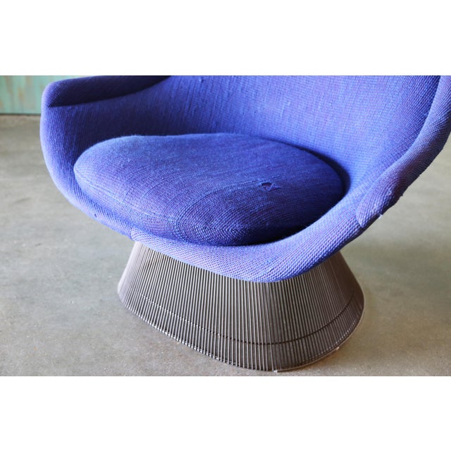 Blue 1960s Warren Platner for Knoll Bronze Easy Throne Chairs - A Pair For Sale - Image 8 of 18