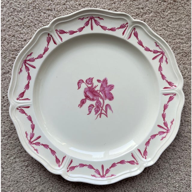 Wedgwood Creamware-8 Place-Settings-64 Pieces-"Williamsburg Husk"-1960's For Sale In New York - Image 6 of 12