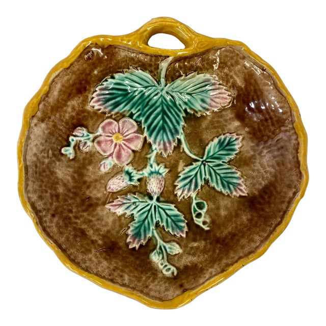 Antique Leaf Shaped Majolica Serving Dish /Plate Decorated With Strawberries & Foliage With Twig Handle - Circa 19th Century For Sale