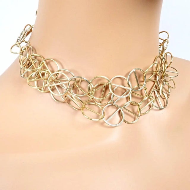 Hermès 1990s Hermes Caleche Extra Long or Layered Circle Link Yellow Gold Chain Necklace For Sale - Image 4 of 11