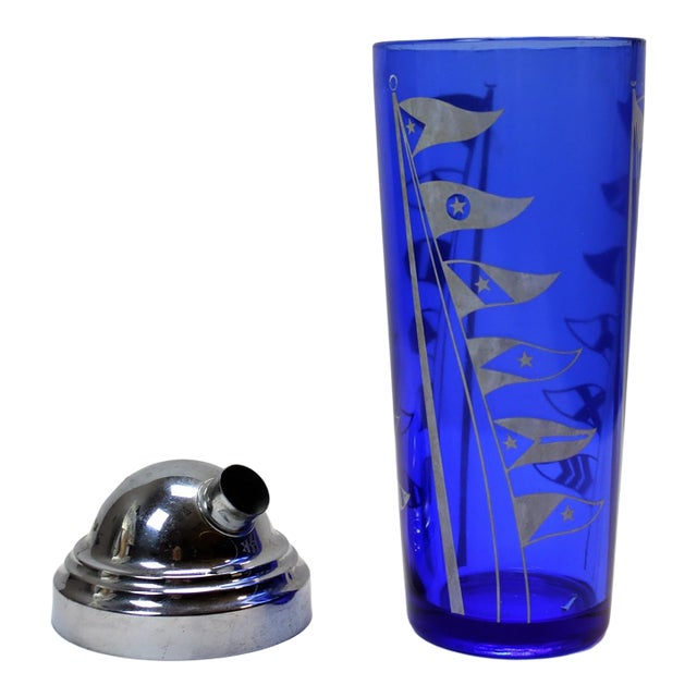 1930s Hazel Atlas Cobalt Blue Glass Cocktail Shaker W/ Nautical Burgee Flags For Sale